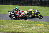 enduro-digital-images;event-digital-images;eventdigitalimages;mallory-park;mallory-park-photographs;mallory-park-trackday;mallory-park-trackday-photographs;no-limits-trackdays;peter-wileman-photography;racing-digital-images;trackday-digital-images;trackday-photos